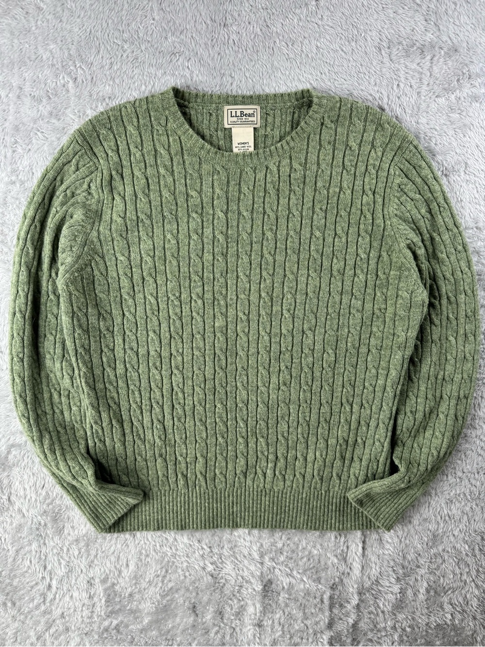 L.L.Bean‎ Lambswool Cable Knit Sweater Large Sage Green Crew Neck